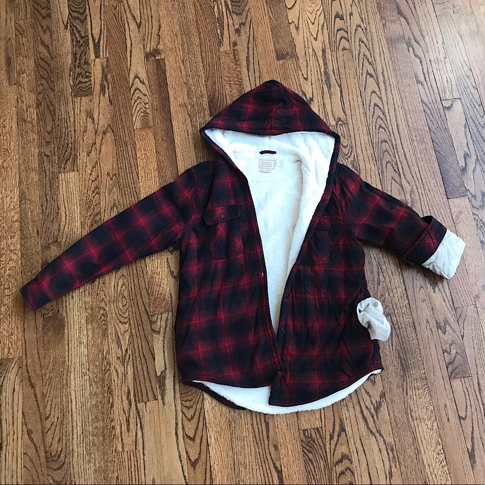 Women’s Med Boston’s Traders warm flannel jacket